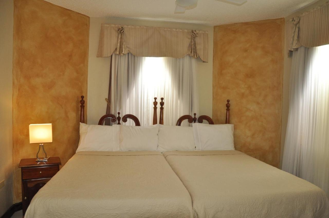 אוצ'ו ריוס Beach Penthouse A25 Sandcastles מראה חיצוני תמונה