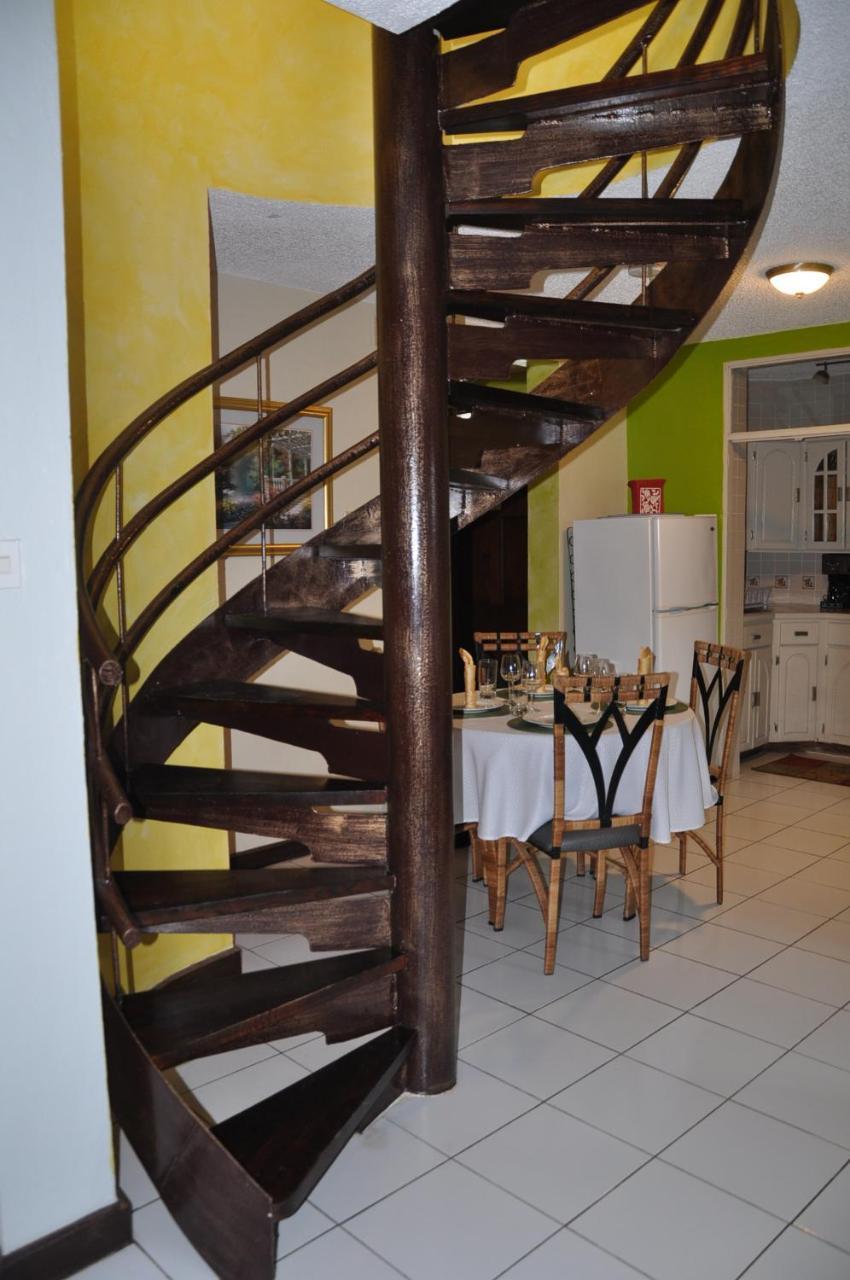 אוצ'ו ריוס Beach Penthouse A25 Sandcastles מראה חיצוני תמונה