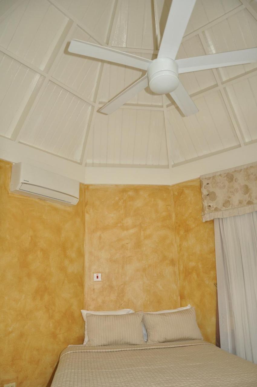 אוצ'ו ריוס Beach Penthouse A25 Sandcastles מראה חיצוני תמונה