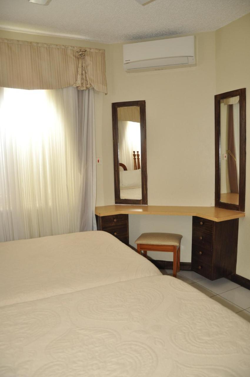 אוצ'ו ריוס Beach Penthouse A25 Sandcastles מראה חיצוני תמונה