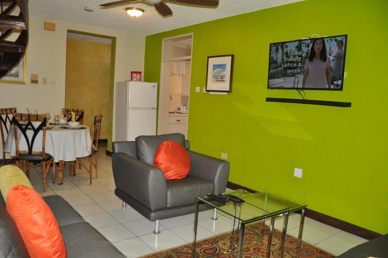 אוצ'ו ריוס Beach Penthouse A25 Sandcastles מראה חיצוני תמונה